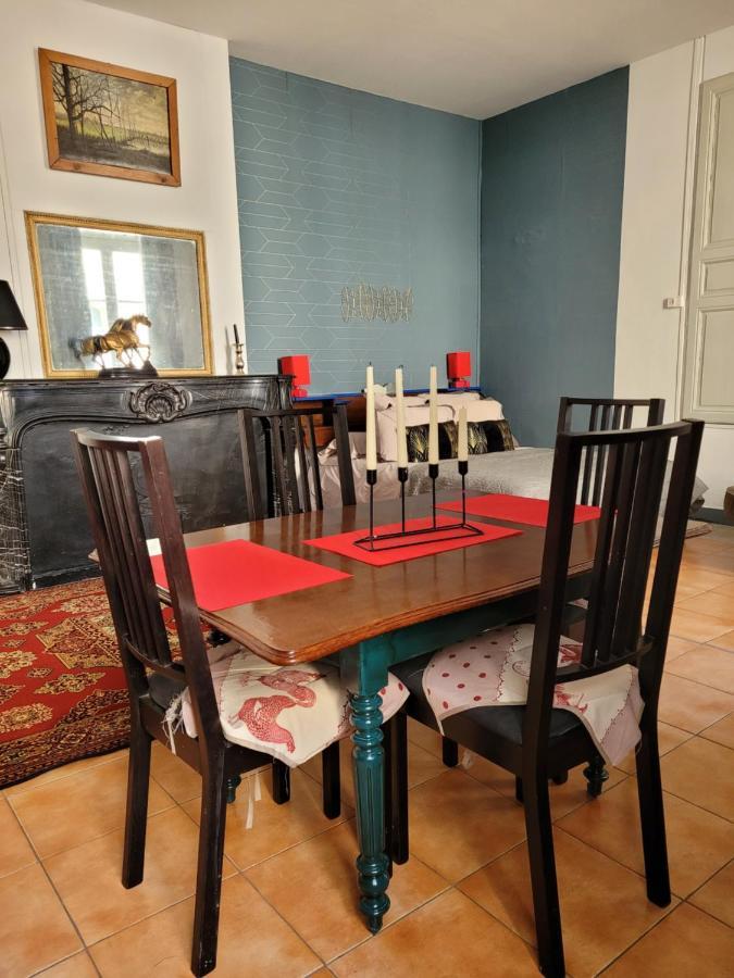 Studio Sequoia Au Pied Du Chateau 쏘뮤흐 외부 사진